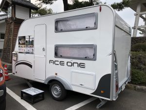島原城 キャンピングトレーラー左